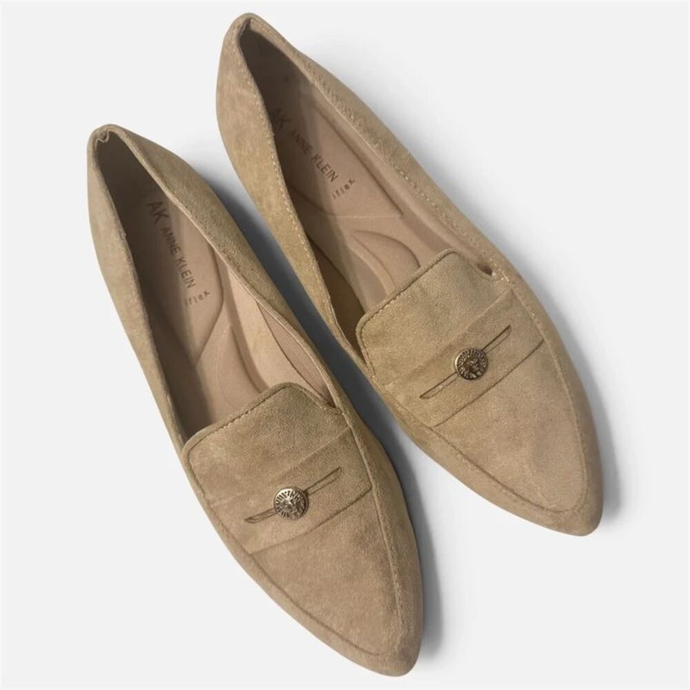 Anne Klein Size 8.5 Olga Slip on Loafers Ornamental Womens Flats